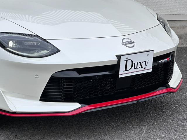 ９インチニッサンコネクトナビ　９速ＡＴ　パドルシフト　バックカメラ　ＢＯＳＥサウンドシステム　空気圧警報システム　ＮＩＳＭＯ専用ＲＥＣＡＲＯシート・サスペンション・レッドキャリパー・Ｒａｙｓ製１９ＡＷ