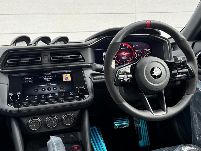 高級感があり、乗り心地の良い内装デザイン。