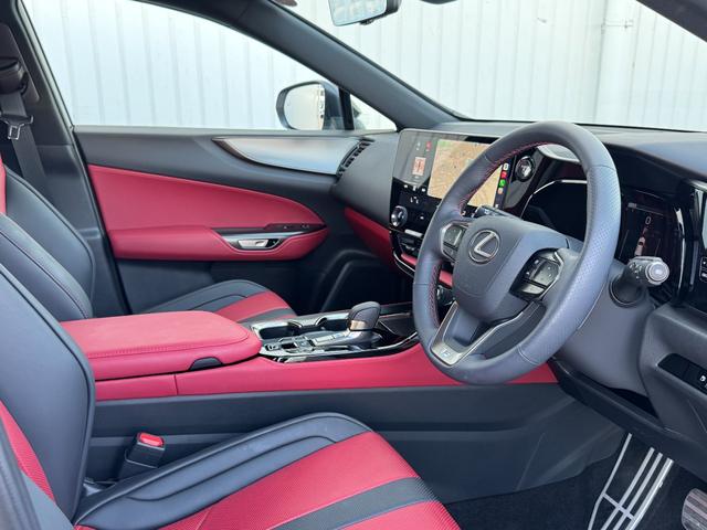 NX NX350h Fスポーツ 内装レッド オレンジキャリパー パノラマルーフ 14型コネクトナビ 内蔵型ドラレコ前後 デジタルインナーミラー シートクーラー&ヒーター 置くだけ充電 BSM HUD AC100V 純正20インチAW(32枚目)