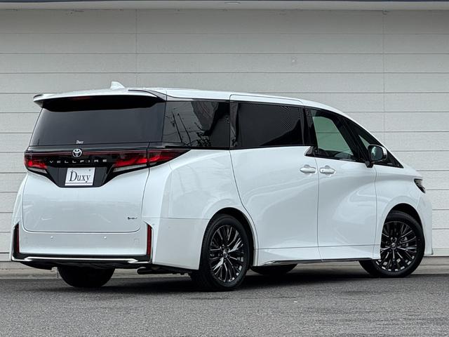ヴェルファイアハイブリッド Ｚ　プレミア　デジタルインナーミラー　左右独立ムーンルーフ　トヨタチームメイト　ヘッドアップディスプレイ　エレクトロマチックシフト　パドルシフト　アドバンストパーク＆ドライブ　１４型コネクティッドナビ　純正１９ＡＷ（13枚目）