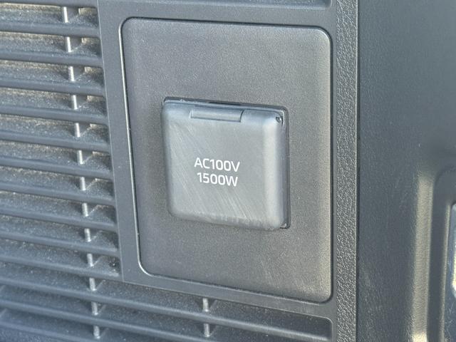 ヴェルファイアハイブリッド Ｚ　プレミア　内装ブラック　１４型コネクトナビ　デジタルインナーミラー　１３．２型後席モニター　左右独立ムーンルーフ　ヘッドアップディスプレイ　アドバンスパーク　シートヒーター＆クーラー　置くだけ充電　純正１９ＡＷ（74枚目）