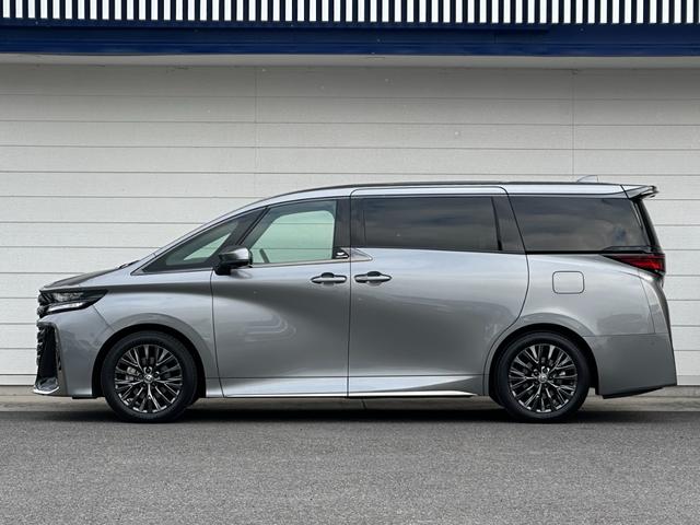 ヴェルファイアハイブリッド Ｚ　プレミア　内装ブラウン　１４型コネクトナビ　左右独立ムーンルーフ　デジタルミラー　トヨタチームメイト　ユニバーサルステップ　シートベンチレーション＆ヒーター　ＢＳＭ　ＨＵＤ　ＡＣ１５００Ｗ　純正１９インチＡＷ（8枚目）