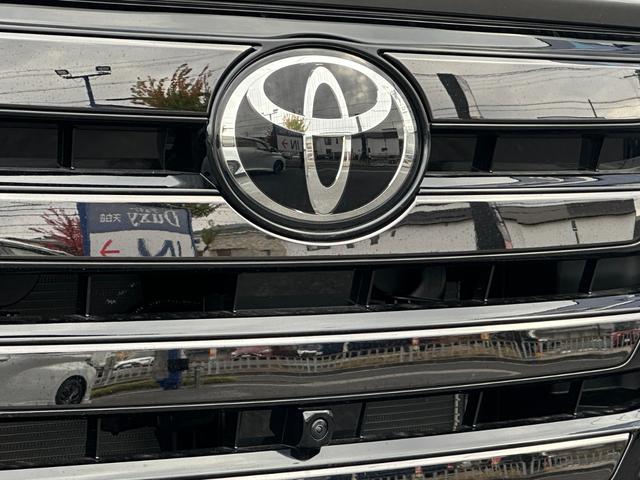 ヴェルファイアハイブリッド Ｚ　プレミア　内装ブラウン　１４型コネクトナビ　左右独立ムーンルーフ　デジタルミラー　トヨタチームメイト　ユニバーサルステップ　シートベンチレーション＆ヒーター　ＢＳＭ　ＨＵＤ　ＡＣ１５００Ｗ　純正１９インチＡＷ（15枚目）