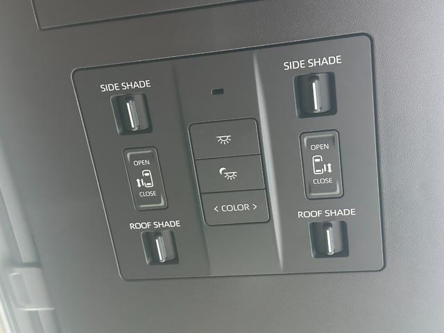 ヴェルファイアハイブリッド Ｚ　プレミア　内装ブラウン　１４型コネクトナビ　左右独立ムーンルーフ　デジタルミラー　トヨタチームメイト　ユニバーサルステップ　シートベンチレーション＆ヒーター　ＢＳＭ　ＨＵＤ　ＡＣ１５００Ｗ　純正１９インチＡＷ（70枚目）