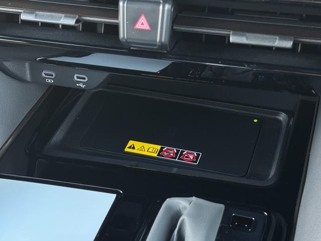 アルファード Z 改良後モデル モデリスタエアロ JBLプレミアムサウンドシステム リヤエンターテイメント 左右独立ムーンルーフ デジタルインナーミラー ユニバーサルステップ トヨタチームメイト 置く充電 純正18AW(67枚目)