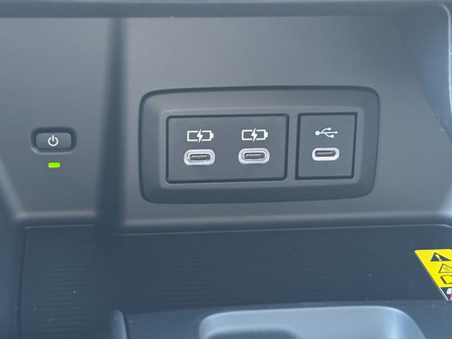 ハリアーハイブリッド Z レザーパッケージ・ナイトシェード 特別仕様車 12.3型JBLコネクトナビ 調光パノラマルーフ デジタルミラー ヘッドアップディスプレイ シートヒーター&クーラー シートメモリー PVM BSM AC1500W 置充電 純正19AW(62枚目)