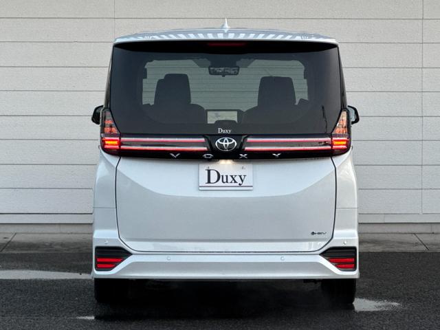 ヴォクシー 　改良モデル　１０．５型コネクトナビ　３眼ＬＥＤヘッドライト　快適利便パッケージＨｉ　トヨタチームメイト　アドバンストパーク　デジタルインナーミラー　後席シートヒーター　純正１７インチＡＷ（5枚目）