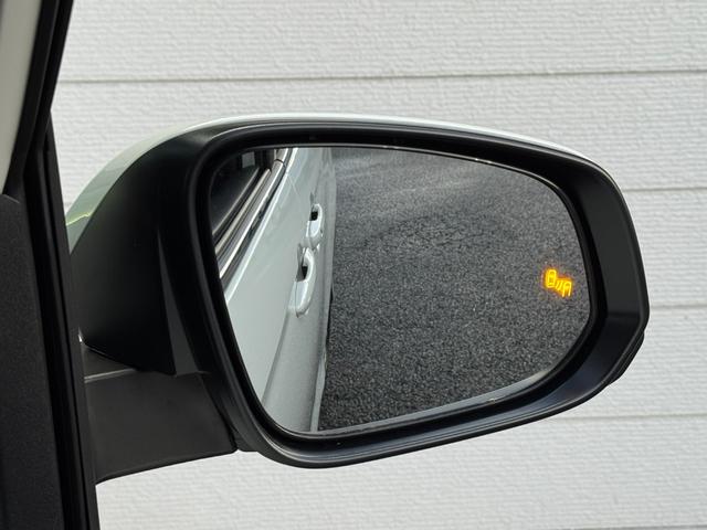 ヴォクシー 　改良モデル　１０．５型コネクトナビ　３眼ＬＥＤヘッドライト　快適利便パッケージＨｉ　トヨタチームメイト　アドバンストパーク　デジタルインナーミラー　後席シートヒーター　純正１７インチＡＷ（20枚目）