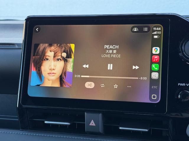 ヴォクシー 　改良モデル　１０．５型コネクトナビ　３眼ＬＥＤヘッドライト　快適利便パッケージＨｉ　トヨタチームメイト　アドバンストパーク　デジタルインナーミラー　後席シートヒーター　純正１７インチＡＷ（40枚目）