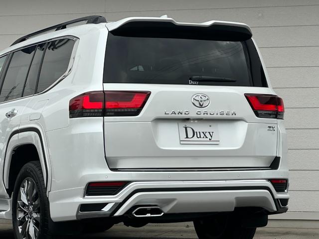 ランドクルーザー ＺＸ　モデリスタエアロ＋リヤスポイラー　１２．３型ＪＢＬコネクトナビ　リヤエンター　クールＢＯＸ　電動リヤデフロック　１２．３ＴＦＴカラーメーター　ブラックルーフレール　電動格納式サードシート　純正１８ＡＷ（24枚目）