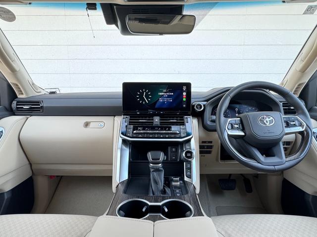 ランドクルーザー ＺＸ　モデリスタエアロ＋リヤスポイラー　１２．３型ＪＢＬコネクトナビ　リヤエンター　クールＢＯＸ　電動リヤデフロック　１２．３ＴＦＴカラーメーター　ブラックルーフレール　電動格納式サードシート　純正１８ＡＷ（30枚目）