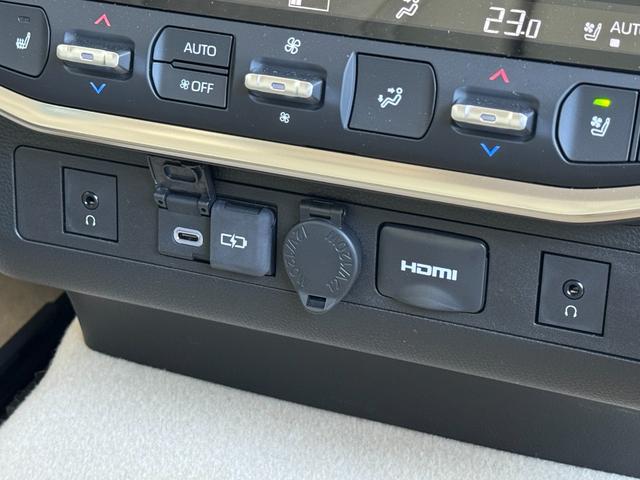 ランドクルーザー ＺＸ　モデリスタエアロ＋リヤスポイラー　１２．３型ＪＢＬコネクトナビ　リヤエンター　クールＢＯＸ　電動リヤデフロック　１２．３ＴＦＴカラーメーター　ブラックルーフレール　電動格納式サードシート　純正１８ＡＷ（71枚目）