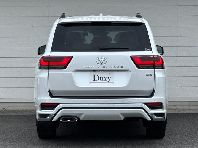 ランドクルーザー ＺＸ　内装ベージュ　モデリスタエアロ　１２．３型ＪＢＬナビ　リヤエンター　クールＢＯＸ　寒冷地仕様　空気圧センサー　電動リヤデフロック　トノカバー　電動格納サードシート　アクセサリーコンセント　純正２０ＡＷ（5枚目）