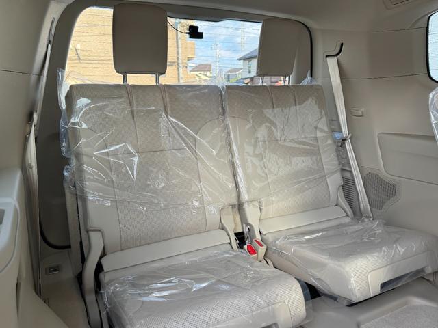 ランドクルーザー ＺＸ　内装ベージュ　モデリスタエアロ　１２．３型ＪＢＬナビ　リヤエンター　クールＢＯＸ　寒冷地仕様　空気圧センサー　電動リヤデフロック　トノカバー　電動格納サードシート　アクセサリーコンセント　純正２０ＡＷ（36枚目）