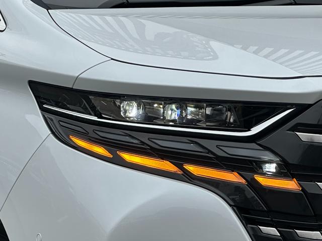 アルファードハイブリッド Ｚ　改良後モデル　モデリスタエアロ　１４型コネクトナビ　ＪＢＬプレミアムサウンド　１４型リヤエンターテイメント　左右独立ムーンルーフ　ヘッドアップディスプレイ　ユニバーサルステップ　ＨＤＭＩ　純正１８ＡＷ（22枚目）