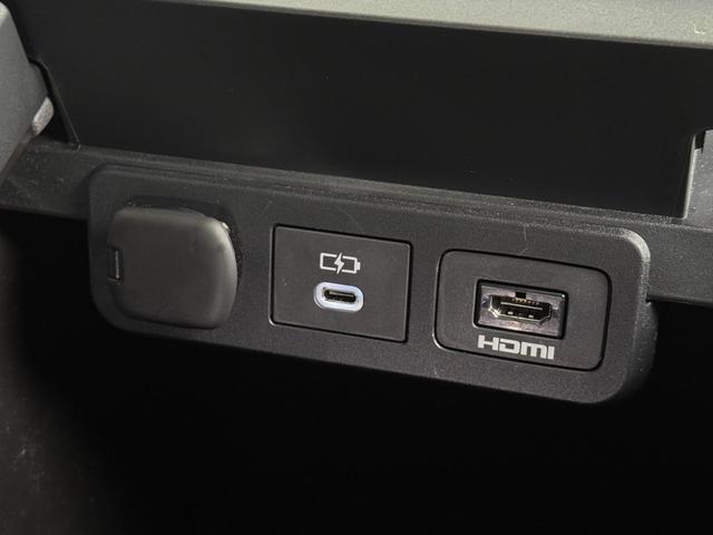 アルファードハイブリッド Ｚ　改良後モデル　モデリスタエアロ　１４型コネクトナビ　ＪＢＬプレミアムサウンド　１４型リヤエンターテイメント　左右独立ムーンルーフ　ヘッドアップディスプレイ　ユニバーサルステップ　ＨＤＭＩ　純正１８ＡＷ（68枚目）