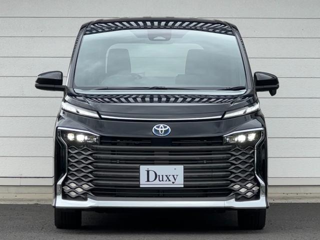 ヴォクシー ハイブリッドＳ－Ｚ　１０．５型コネクトナビ　三眼ＬＥＤヘッドランプ　両側電動スライドドア　　シートヒーター　アクセサリーコンセント　レーダークルーズコントロール　ＣＤ／ＤＶＤ　ＥＴＣ２．０　ＨＤＭＩ入力端子　純正１７ＡＷ（4枚目）