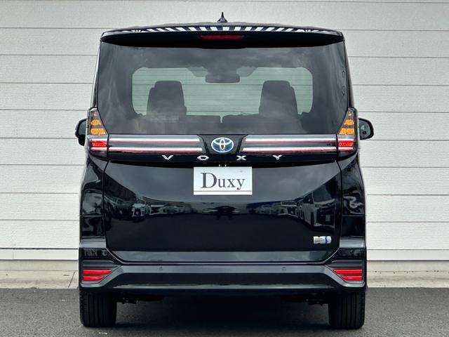 ヴォクシー ハイブリッドＳ－Ｚ　１０．５型コネクトナビ　三眼ＬＥＤヘッドランプ　両側電動スライドドア　　シートヒーター　アクセサリーコンセント　レーダークルーズコントロール　ＣＤ／ＤＶＤ　ＥＴＣ２．０　ＨＤＭＩ入力端子　純正１７ＡＷ（7枚目）