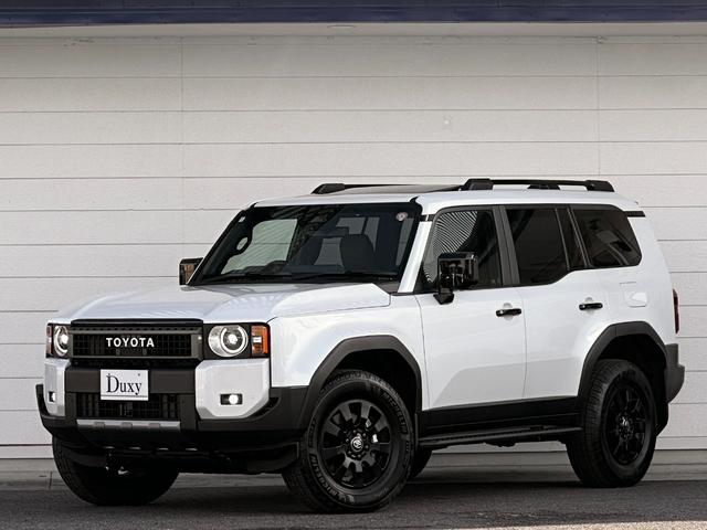 ランドクルーザー２５０ ＺＸファーストエディション　内装ブラウン　丸目ヘッドランプ　１４型コネクトナビ　ＪＢＬプレミアムサウンド　デジタルインナーミラー　アドバンストドライブ　電動格納サードシート　シートメモリ　置くだけ充電　ＡＣ１００Ｖ　純正１８ＡＷ（10枚目）