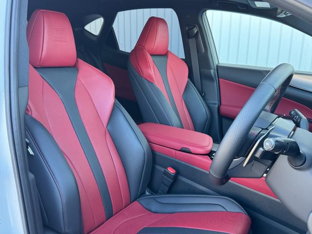 ＮＸ ＮＸ３５０ｈ　Ｆスポーツ　本革レッド内装　ＴＲＤエアロ　オレンジブレーキキャリパー　パノラマルーフ　デジタルインナーミラー　後席電動リクライニング　ヘッドアップディスプレイ　シートヒーター＆クーラー　ドラレコ前後　純正２０ＡＷ（35枚目）