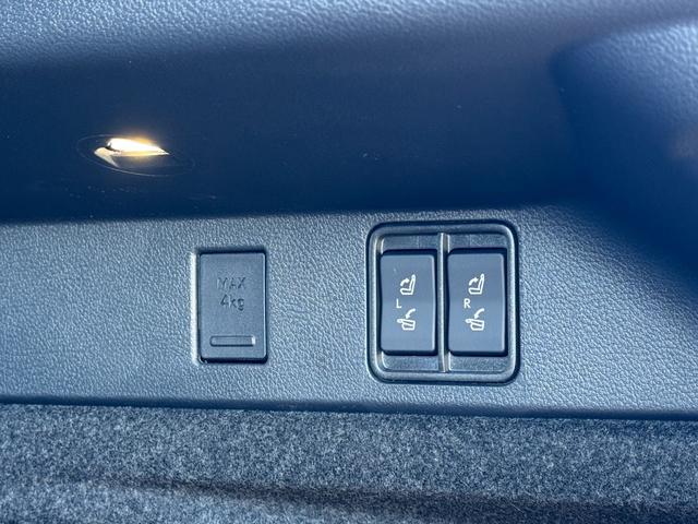 ＮＸ ＮＸ３５０ｈ　Ｆスポーツ　本革レッド内装　ＴＲＤエアロ　オレンジブレーキキャリパー　パノラマルーフ　デジタルインナーミラー　後席電動リクライニング　ヘッドアップディスプレイ　シートヒーター＆クーラー　ドラレコ前後　純正２０ＡＷ（64枚目）