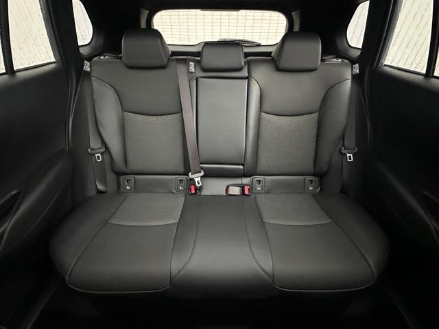 カローラクロス ハイブリッド Z モデリスタエアロ パノラマルーフ パノラミックビューモニター ブラインドスポットモニター アダプティブハイビーム ステアリングヒーター ナノイー シートヒーター&クーラー AC1500W 純正18AW(43枚目)