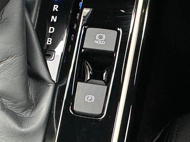 カローラクロス ハイブリッド Z モデリスタエアロ パノラマルーフ パノラミックビューモニター ブラインドスポットモニター アダプティブハイビーム ステアリングヒーター ナノイー シートヒーター&クーラー AC1500W 純正18AW(64枚目)