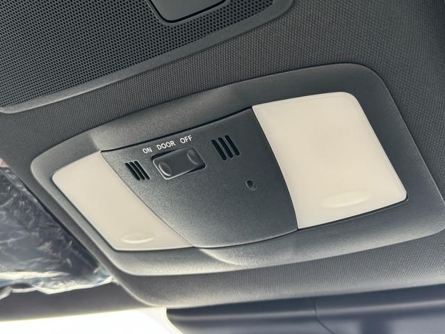 フェアレディZ ニスモ 9インチニッサンコネクトナビ 9速AT パドルシフト バックカメラ BOSEサウンドシステム 空気圧警報システム NISMO専用RECAROシート・サスペンション・レッドキャリパー・Rays製19AW(58枚目)