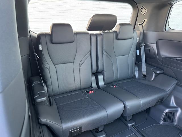 アルファード Z 改良後モデル モデリスタエアロ JBLプレミアムサウンドシステム リヤエンターテイメント 左右独立ムーンルーフ デジタルインナーミラー ユニバーサルステップ トヨタチームメイト 置く充電 純正18AW(36枚目)