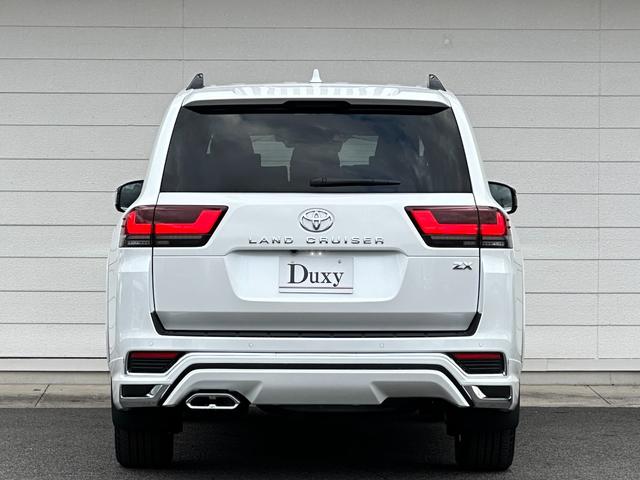 ランドクルーザー ZX 本革ブラック内装 モデリスタエアロ 12.3インチJBLコネクトナビ リヤエンターテイメント クールBOX ブラックルーフレール シートヒーター&ベンチレーション アクセサリーコンセント 純正20AW(5枚目)