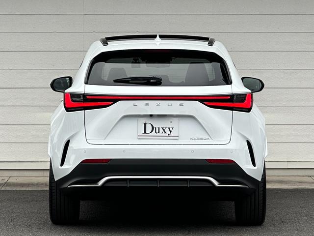 NX NX350h Fスポーツ 本革レッド内装 マークレビンソン オレンジブレーキキャリパー パノラマルーフ デジタルインナーミラー アドバンスパーク アクセサリーコンセント リヤフォグランプ 置くだけ充電 寒冷地仕様 純正20AW(5枚目)