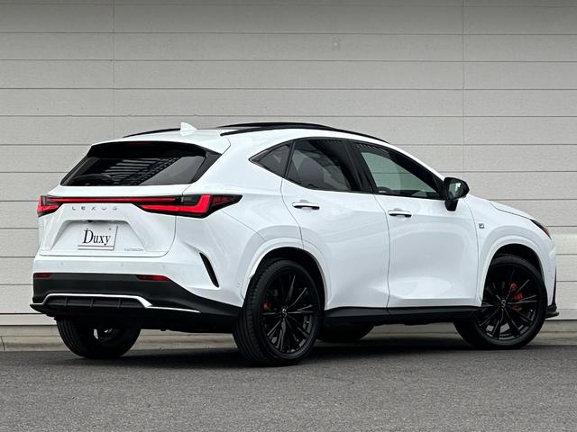 NX NX350h Fスポーツ 本革レッド内装 マークレビンソン オレンジブレーキキャリパー パノラマルーフ デジタルインナーミラー アドバンスパーク アクセサリーコンセント リヤフォグランプ 置くだけ充電 寒冷地仕様 純正20AW(13枚目)