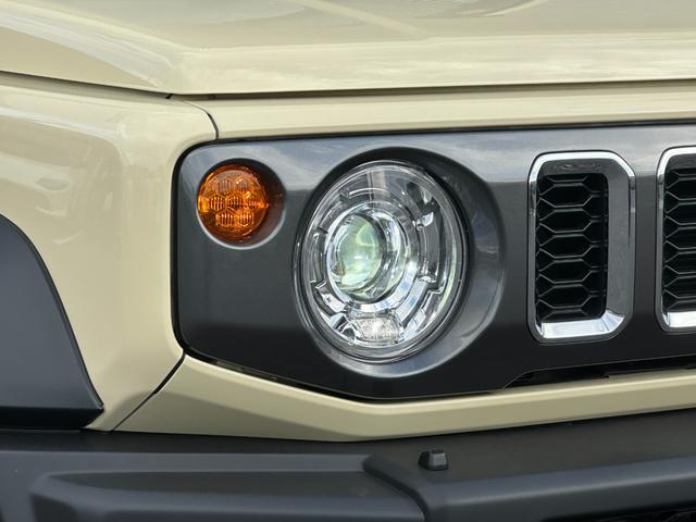 ジムニーノマド FC 5ドア 4速オートマ フルオートエアコン ヘッドランプウォッシャー 本革巻ステアリング ステアリングオーディオスイッチ アダプティブクルーズコントロール シートヒーター リヤフォグランプ 純正15AW(17枚目)