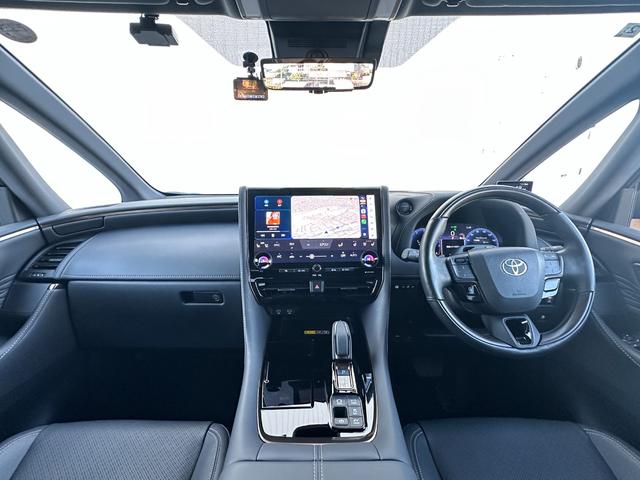 ヴェルファイアハイブリッド Z プレミア 黒本革 14型コネクトナビ 左右独立ムーンルーフ デジタルインナーミラー ユニバーサルステップ ヘッドアップディスプレイ トヨタチームメイト アドバンストドライブ&パーク AC1500W 純正19AW(28枚目)