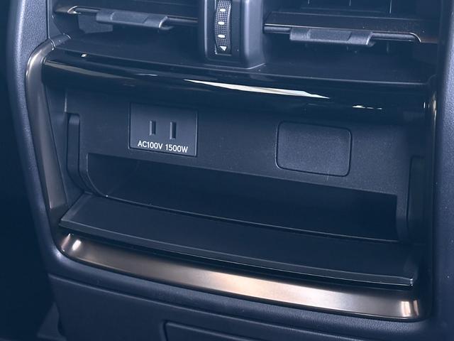 ヴェルファイアハイブリッド Z プレミア 黒本革 14型コネクトナビ 左右独立ムーンルーフ デジタルインナーミラー ユニバーサルステップ ヘッドアップディスプレイ トヨタチームメイト アドバンストドライブ&パーク AC1500W 純正19AW(72枚目)