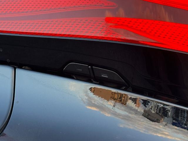 アルファードハイブリッド Z 内装ブラック 14型コネクティッドナビ 独立ムーンルーフ デジタルインナーミラー トヨタチームメイト 置くだけ充電 アドバンストドライブ&パーク シートヒーター&クーラー AC1500W 純正18AW(25枚目)