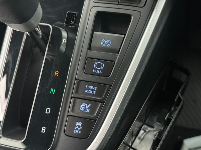 ヴォクシー ハイブリッドＳ－Ｚ　１０．５インチコネクトナビ　三眼ＬＥＤヘッドランプ　ブラインドスポットモニター　シートヒーター　アドバンストドライブ　アクセサリーコンセント　ＨＤＭＩ入力端子　ＣＤ／ＤＶＤ　ＥＴＣ２．０　純正１７ＡＷ（52枚目）