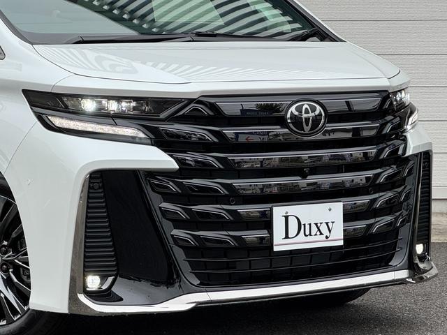 ヴェルファイア Ｚ　プレミア　内装ブラウン　１４型コネクトナビ　１３．２型後席モニター　左右独立ムーンルーフ　デジタルミラー　ユニバーサルステップ　ヘッドアップディスプレイ　トヨタチームメイト　ドラレコ前後　ＨＤＭＩ　純正１９ＡＷ（16枚目）