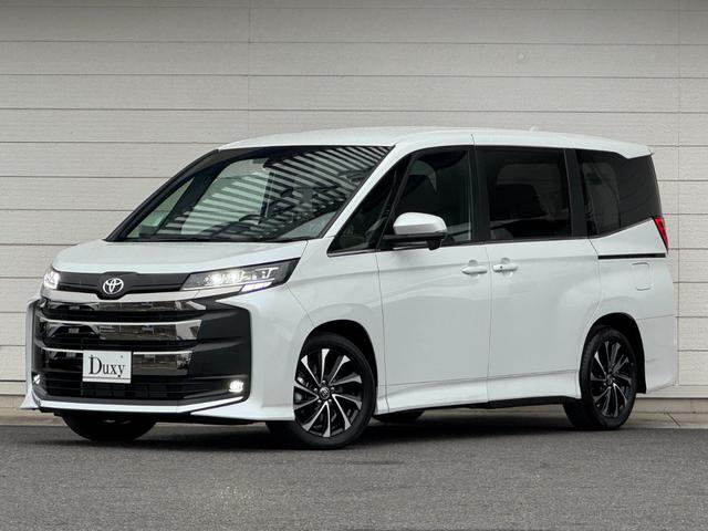 ノア ハイブリッドＳ－Ｚ　改良モデル　１０．５型コネクトナビ　三眼ＬＥＤヘッドランプ　デジタルインナーミラー　快適利便パッケージＨｉ　ユニバーサルステップ　ブラインドスポットモニター　ＡＣ１５００Ｗ　ＥＴＣ２．０　純正１７ＡＷ（10枚目）