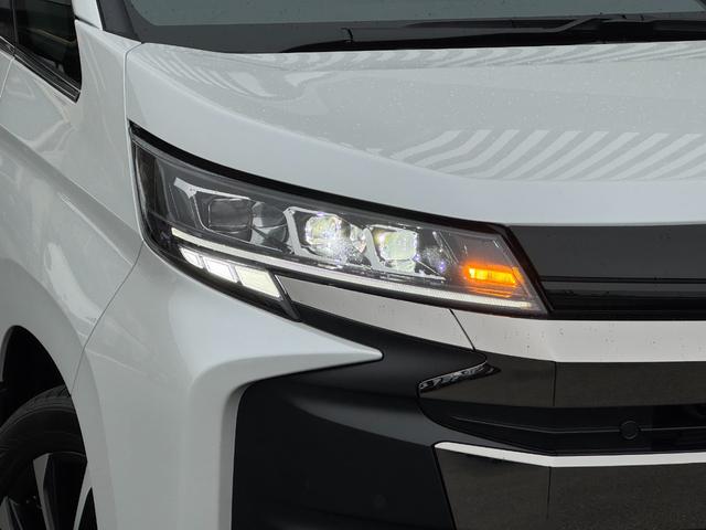 ノア ハイブリッドＳ－Ｚ　改良モデル　１０．５型コネクトナビ　三眼ＬＥＤヘッドランプ　デジタルインナーミラー　快適利便パッケージＨｉ　ユニバーサルステップ　ブラインドスポットモニター　ＡＣ１５００Ｗ　ＥＴＣ２．０　純正１７ＡＷ（18枚目）