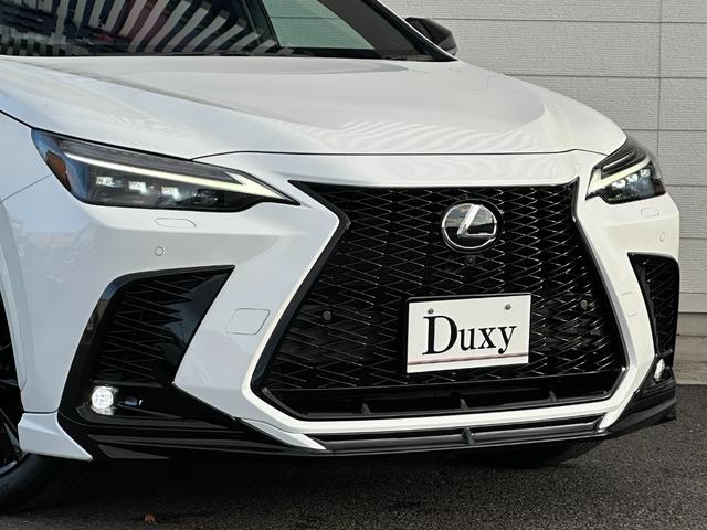 ＮＸ ＮＸ３５０ｈ　Ｆスポーツ　本革レッド内装　ＴＲＤエアロ　オレンジブレーキキャリパー　パノラマルーフ　デジタルインナーミラー　後席電動リクライニング　ヘッドアップディスプレイ　シートヒーター＆クーラー　ドラレコ前後　純正２０ＡＷ（14枚目）