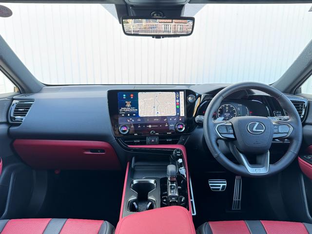 ＮＸ ＮＸ３５０ｈ　Ｆスポーツ　本革レッド内装　ＴＲＤエアロ　オレンジブレーキキャリパー　パノラマルーフ　デジタルインナーミラー　後席電動リクライニング　ヘッドアップディスプレイ　シートヒーター＆クーラー　ドラレコ前後　純正２０ＡＷ（32枚目）