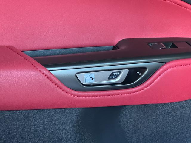 ＮＸ ＮＸ３５０ｈ　Ｆスポーツ　本革レッド内装　ＴＲＤエアロ　オレンジブレーキキャリパー　パノラマルーフ　デジタルインナーミラー　後席電動リクライニング　ヘッドアップディスプレイ　シートヒーター＆クーラー　ドラレコ前後　純正２０ＡＷ（44枚目）