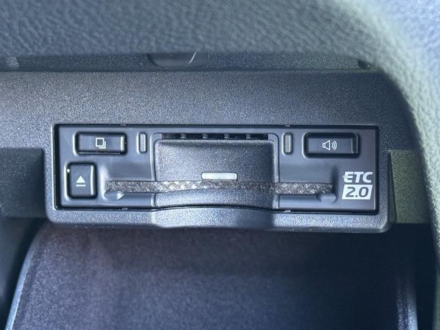 ＮＸ ＮＸ３５０ｈ　Ｆスポーツ　本革レッド内装　ＴＲＤエアロ　オレンジブレーキキャリパー　パノラマルーフ　デジタルインナーミラー　後席電動リクライニング　ヘッドアップディスプレイ　シートヒーター＆クーラー　ドラレコ前後　純正２０ＡＷ（56枚目）