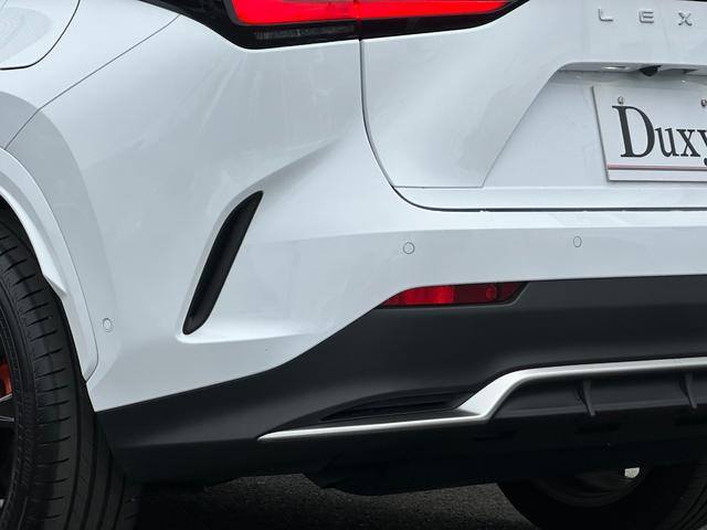 ＮＸ ＮＸ３５０ｈ　Ｆスポーツ　本革レッド内装　マークレビンソン　オレンジブレーキキャリパー　パノラマルーフ　デジタルインナーミラー　アドバンスパーク　アクセサリーコンセント　リヤフォグランプ　置くだけ充電　寒冷地仕様　純正２０ＡＷ（30枚目）