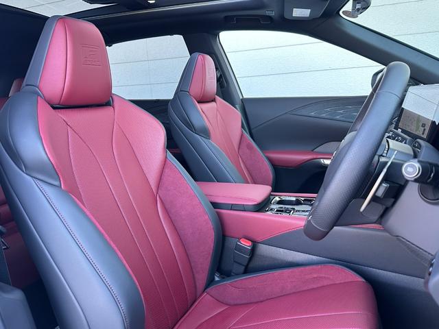 ���i���Ńf�U�C�����̍����V�[�g�B�V�[�g�q�[�^�[�A�x���`���[�V�����V�[�g�͕W�������ł��B