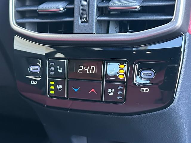 ��ȃV�[�g�q�[�^�[���x���`���[�V����