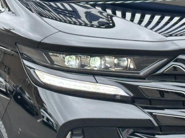 ヴェルファイア Ｚ　プレミア　内装ブラウン　１４型コネクトナビ　デジタルインナーミラー　１３．２型後席モニター　左右独立ムーンルーフ　ヘッドアップディスプレイ　トヨタチームメイト　ドラレコ前後　置くだけ充電　ＨＤＭＩ　純正１９ＡＷ（17枚目）