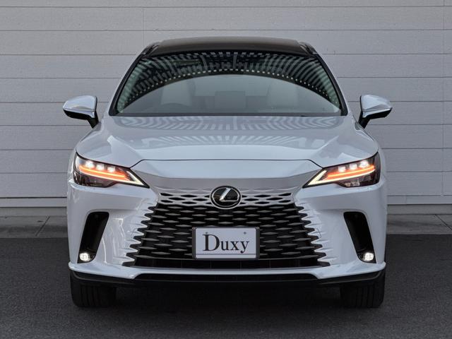 ＲＸ ＲＸ３５０ｈ　バージョンＬ　内装ホワイト　１４型ｌコネクトナビ　パノラマルーフ　デジタルインナーミラー　輻射ヒーター　ドラレコ前後　空気圧センサー　後席電動リクライニング　アドバンストドライブ＆パーク　ＡＣ１００Ｖ　純正２１ＡＷ（6枚目）