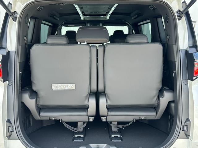 ヴェルファイアハイブリッド エグゼクティブラウンジ　黒本革　モデリスタエアロ　オプション１９インチアルミホイール　ＪＢＬプレミアサウンドシステム＋リヤエンターテイメント　デジタルミラー　左右独立ムーンルーフ　１４型コネクトナビ　ヘッドアップディスプレイ（70枚目）